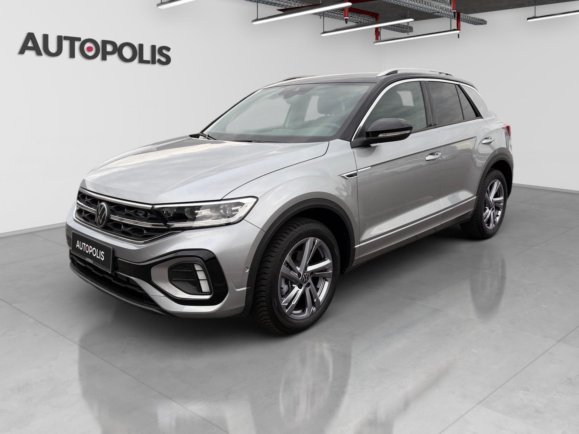 Volkswagen T-Roc R-line 1.5L - Photo 1