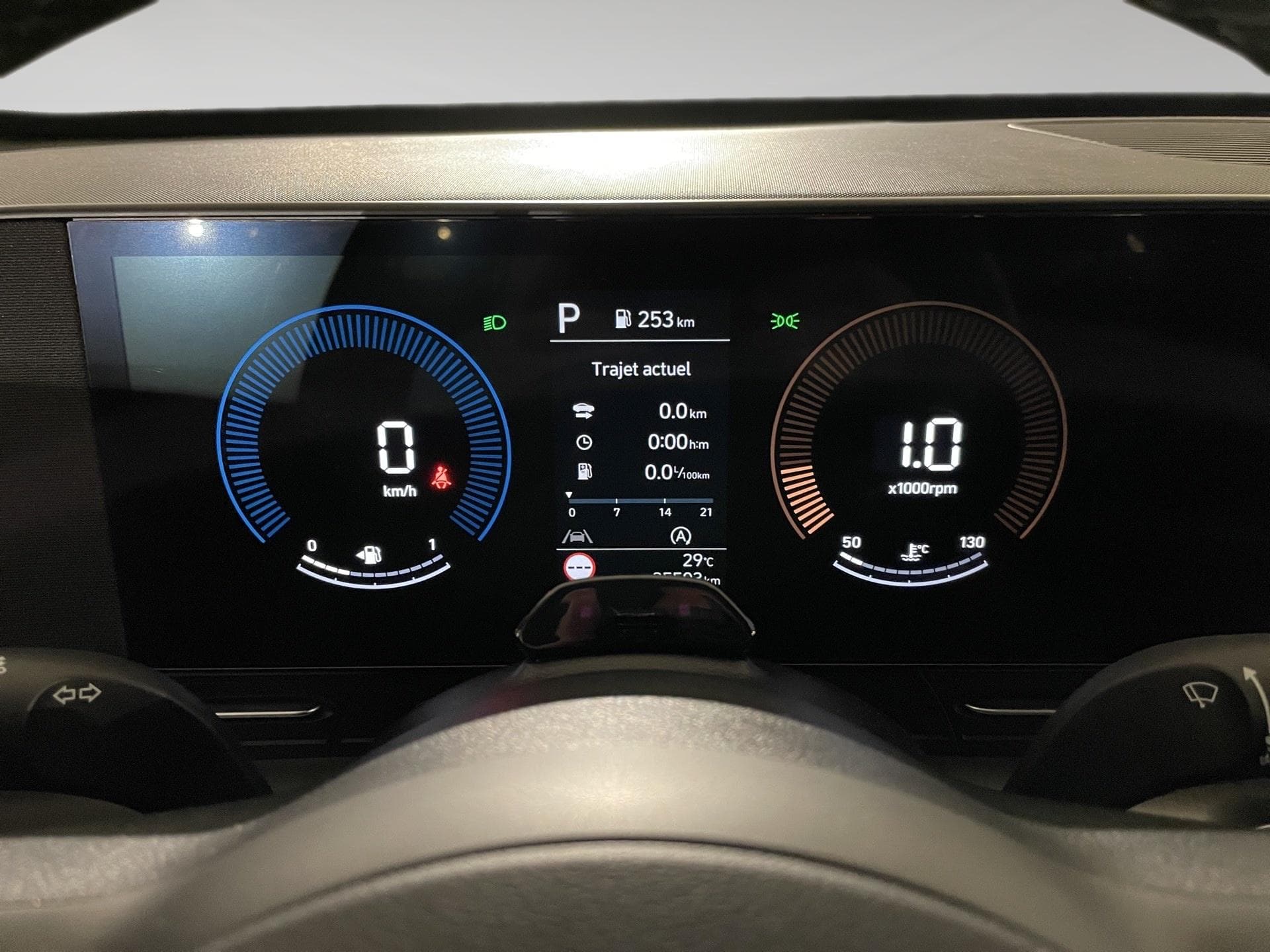 Hyundai KONA 1.0 T-GDI Techno 48V 7-DCT - Photo 2