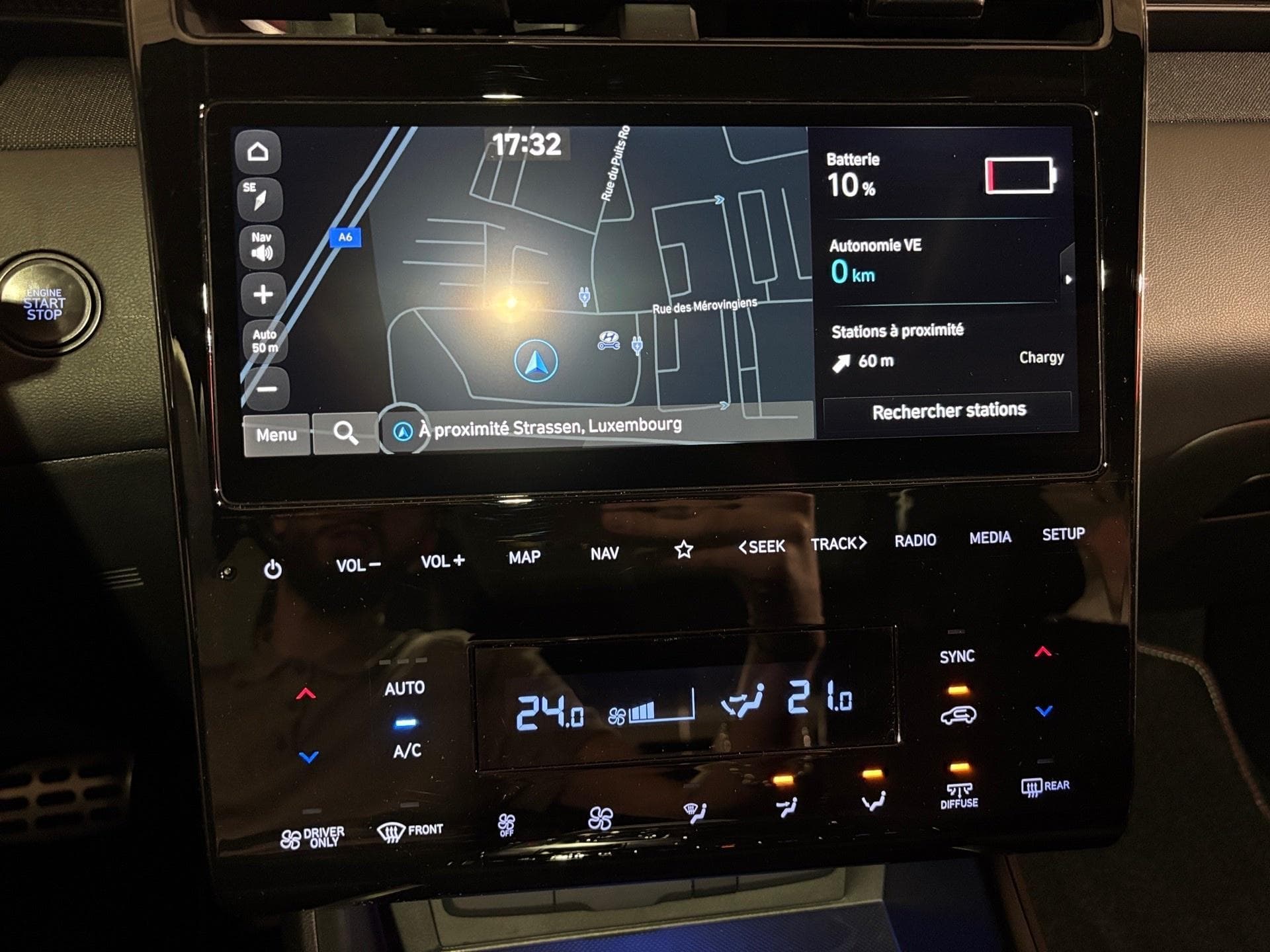 Hyundai TUCSON 1.6 N LINE PLUG IN HYBRID - Photo 2