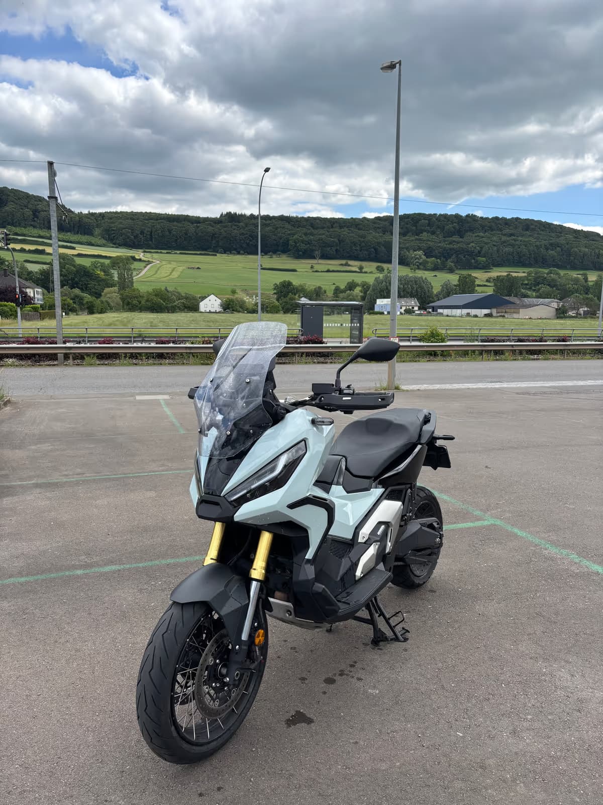 Honda X-ADV SC Project - Photo 1