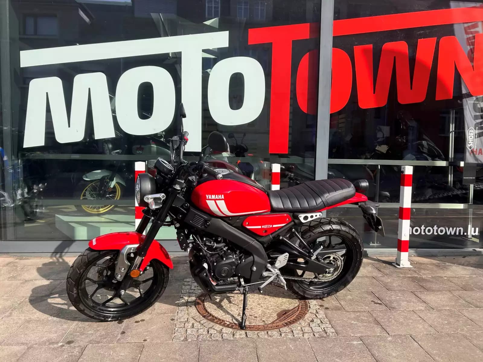 Yamaha XSR 125 Redline - Photo 1