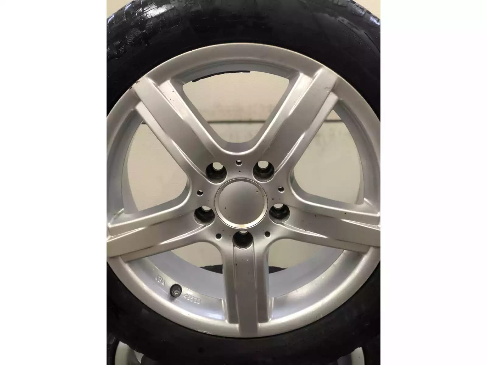 Jantes alu + Pneus hiver 16 205/55 R16 91H - Photo 1