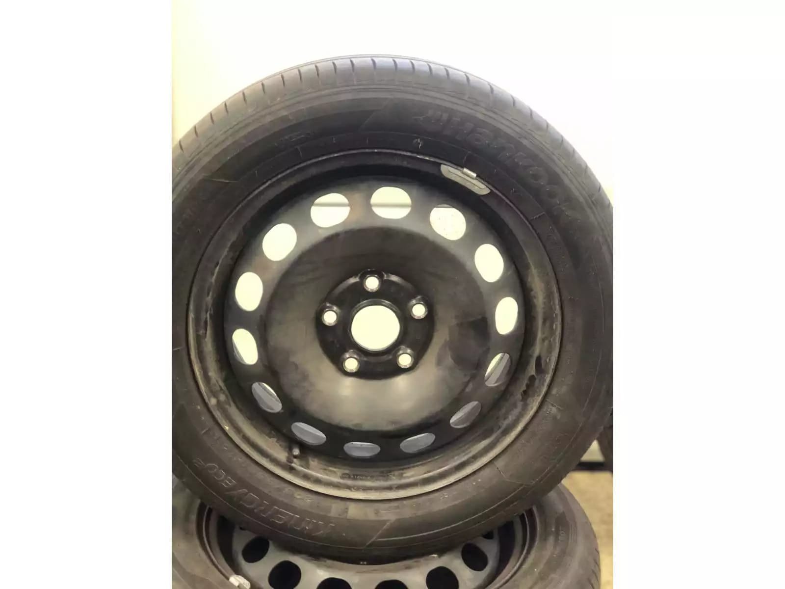 Jantes acier + Pneus été 16 205/55 R16 94H - Photo 1