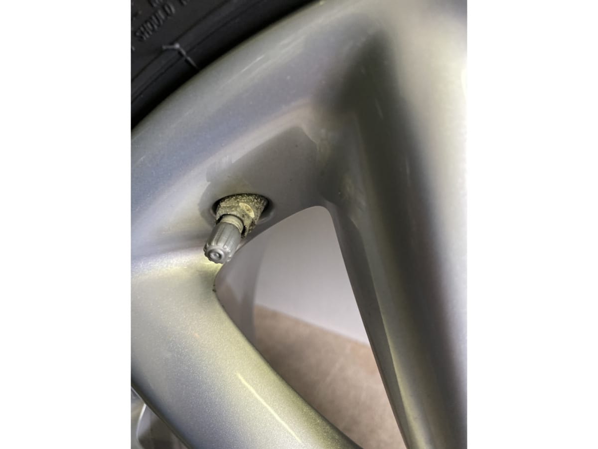 Jantes alu + Pneus été 17 225/45 R17 91W - Photo 1