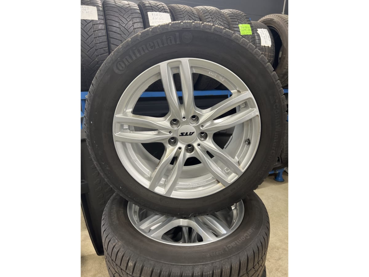 Jantes alu + Pneus hiver 18 245/50 R18 104V - Photo 1