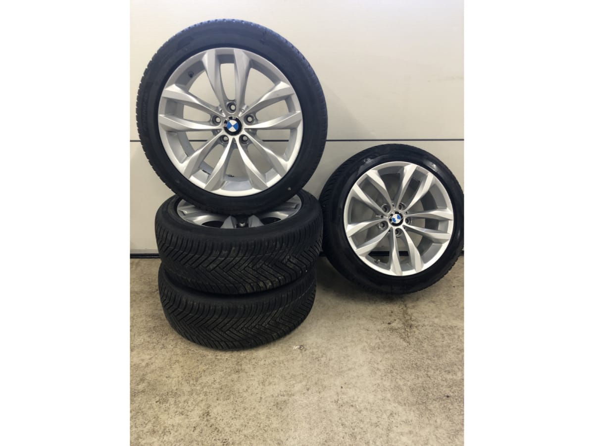 Jantes alu + Pneus toutes saisons 18 245/45 R18 100Y - Photo 1