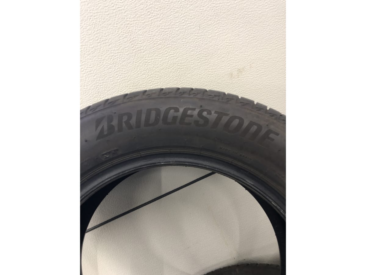 Pneus été 16 205/60 R16 92H - Photo 1