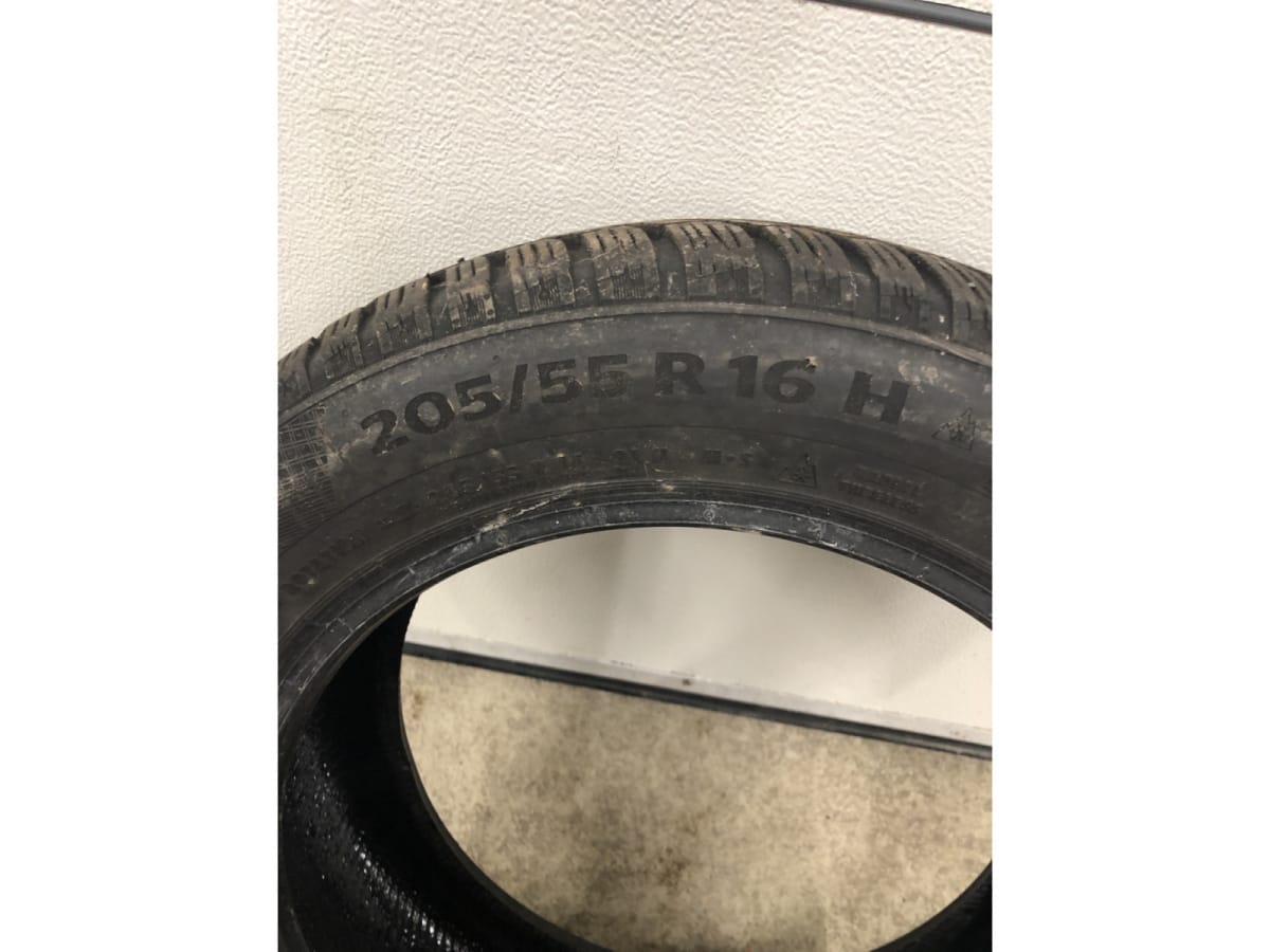 Pneus hiver 16 205/55 R16 91H - Photo 1