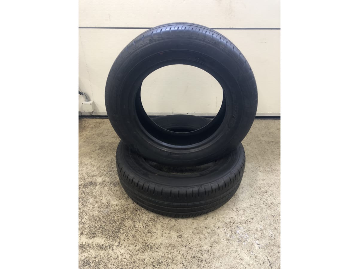 Pneus été 16 205/65 R16 95H - Photo 1