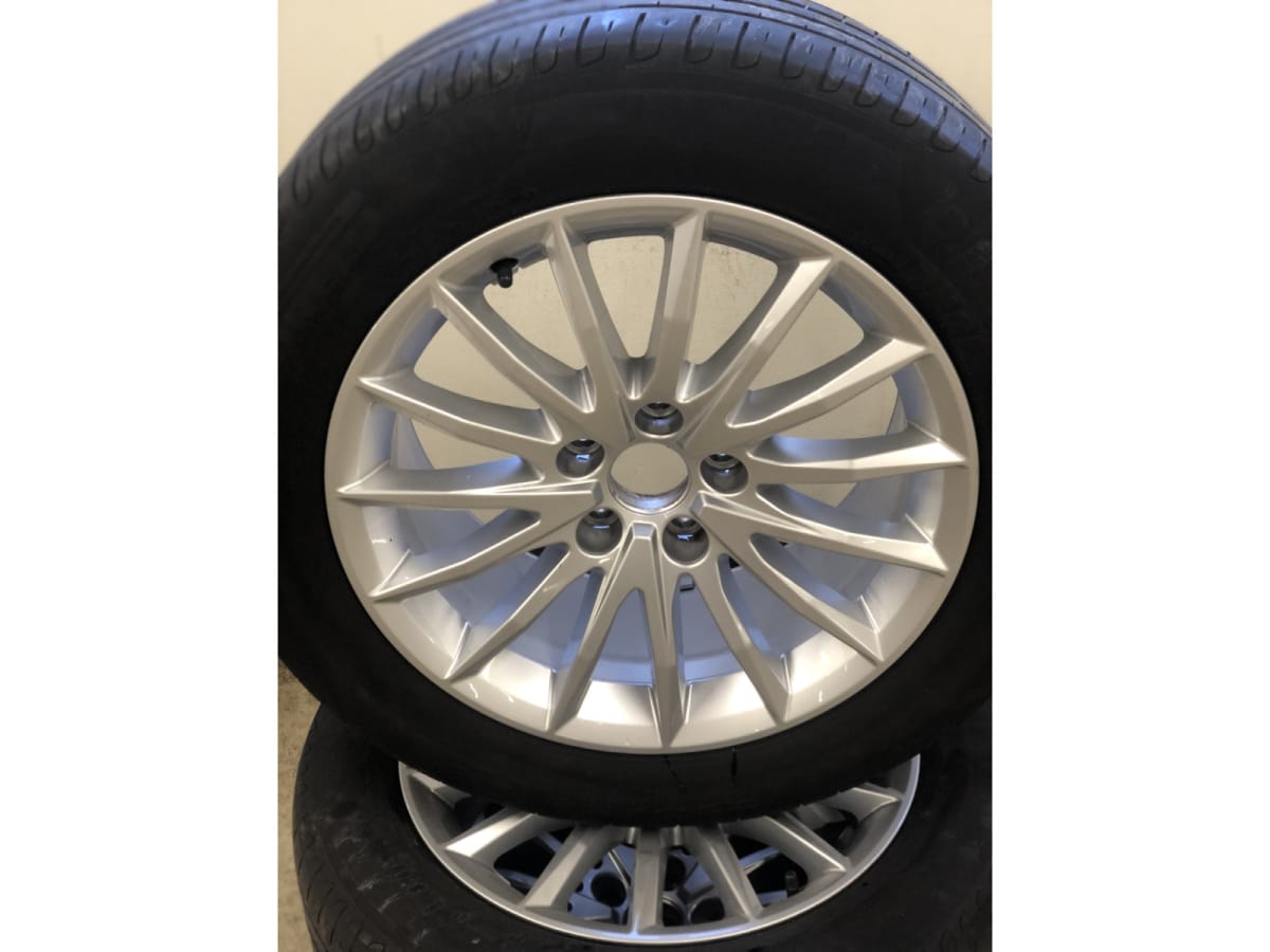 Jantes alu + Pneus été 17 225/55 R17 97Y - Photo 1