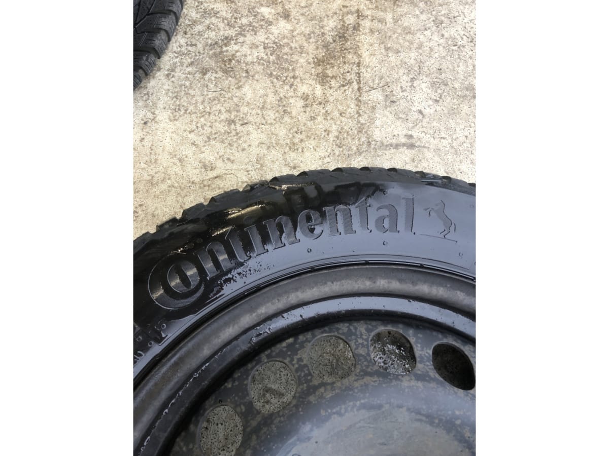 Jantes acier + Pneus hiver 16 205/55 R16 91H - Photo 1