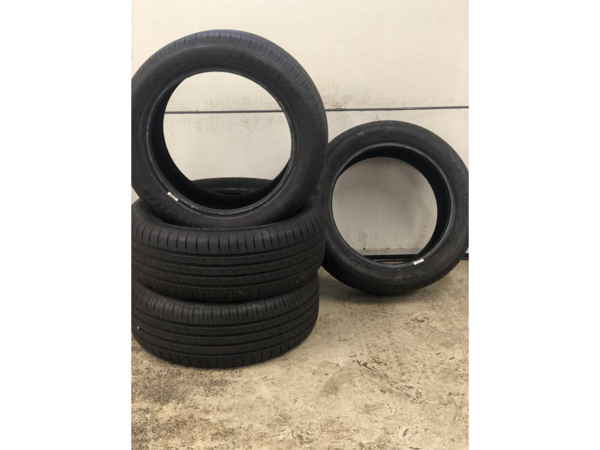 Pneus été 17 215/50 R17 91V - Photo 1