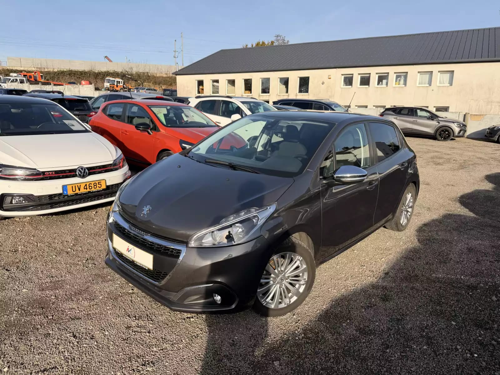 Peugeot 208 1.2 Signature 82 - Photo 1