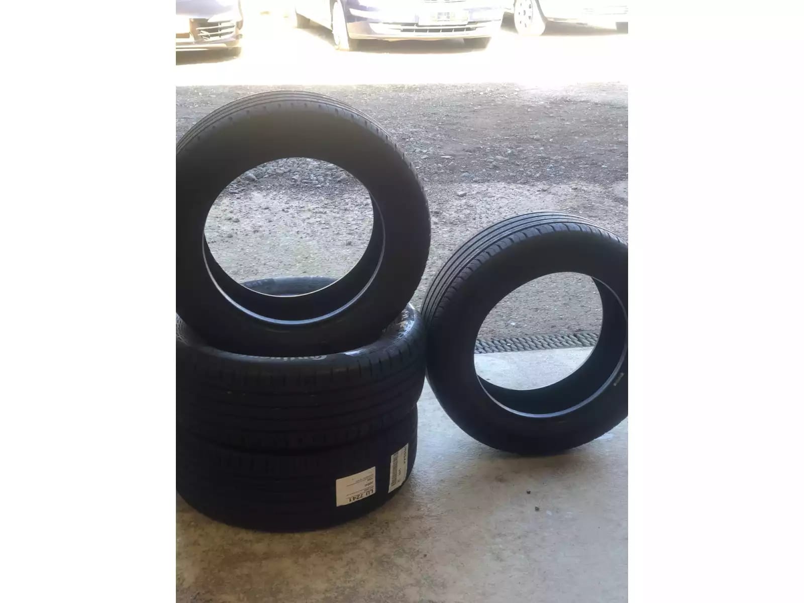 Pneus été 16 205/55 R16 94V - Photo 1