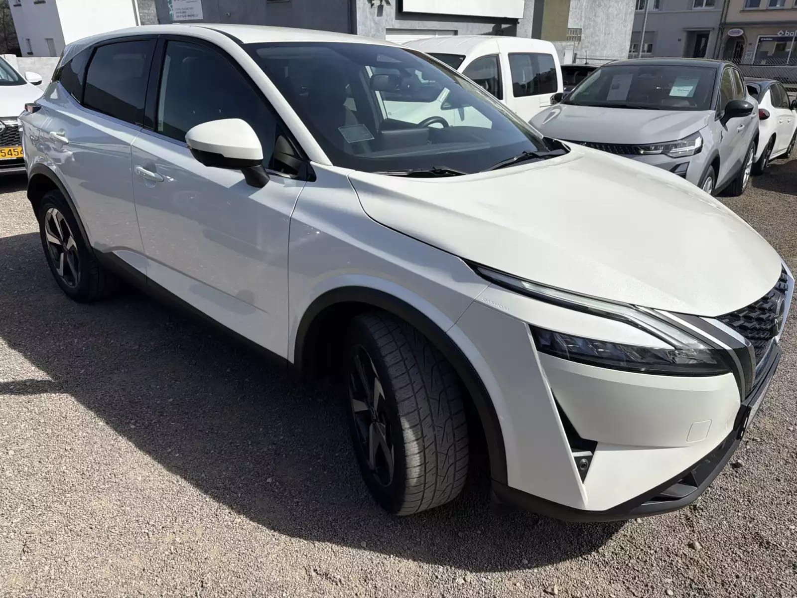 Nissan Qashqai 1.3 HYBRIDE 158CV AUTO CONNECT - Photo 1