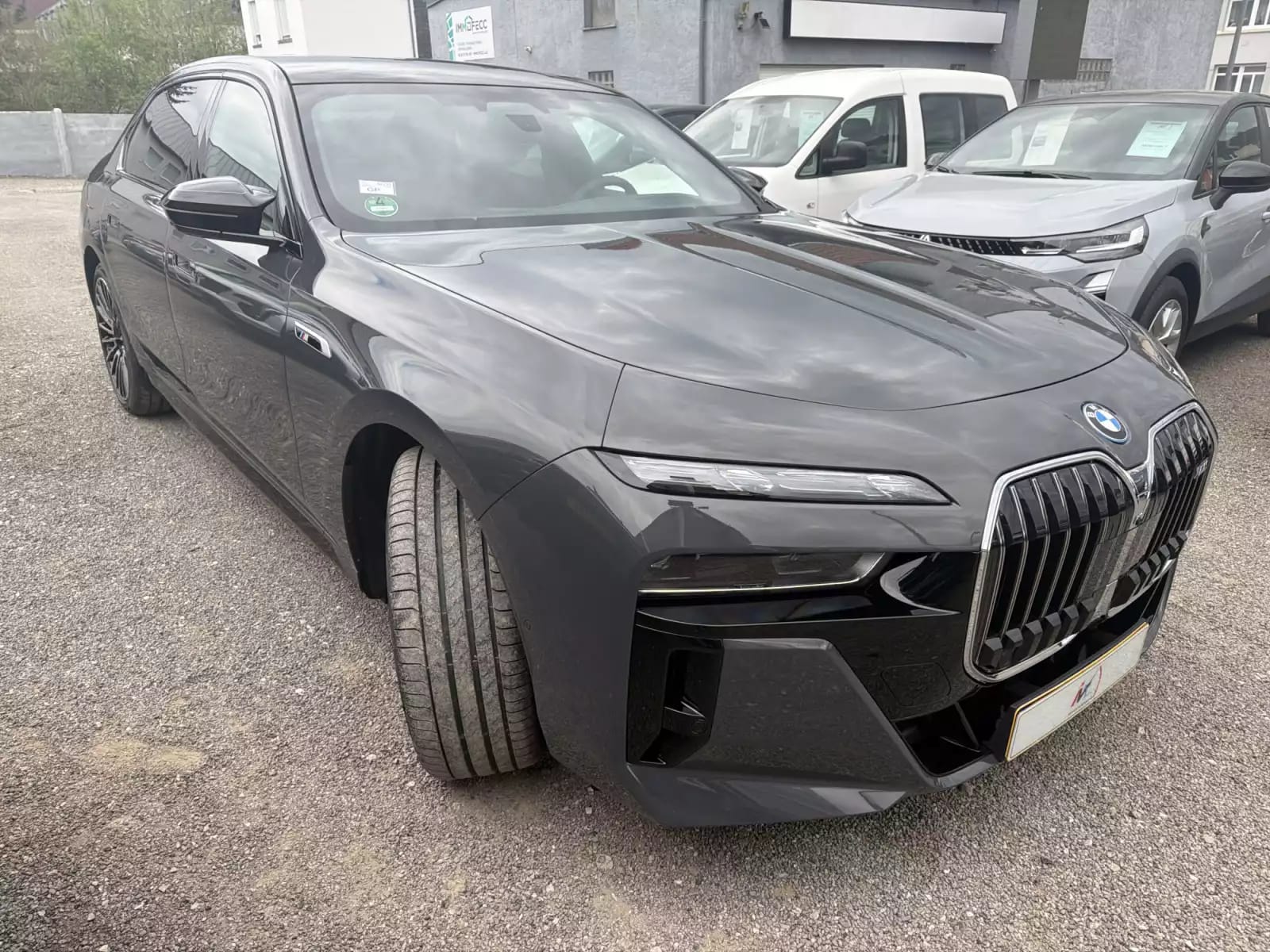 BMW 760 M760E XDRIVE - Photo 1