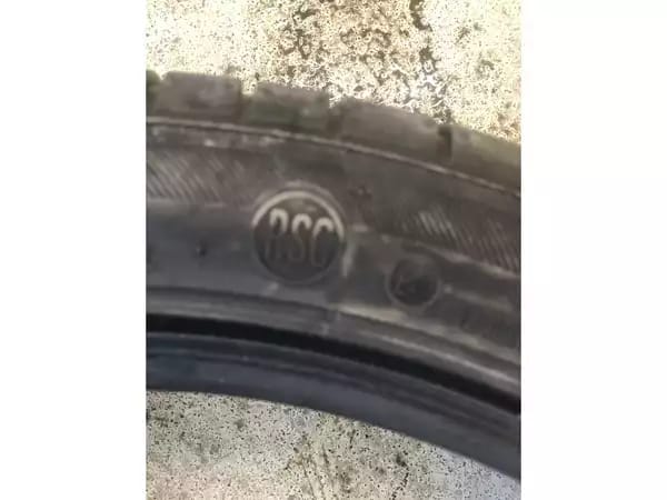 Pneus été 18 245/35 R18 98Y - Photo 2