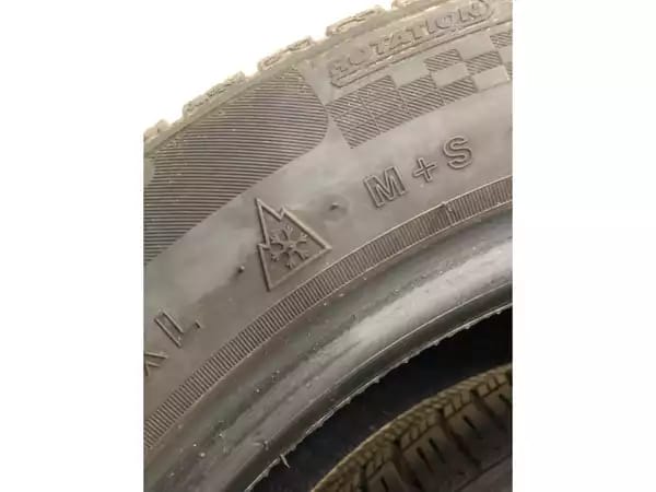 Pneus toutes saisons 17 205/55 R17 95W - Photo 3