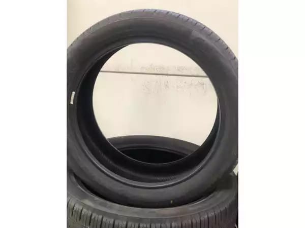 Pneus été 18 225/45 R18 91W - Photo 2