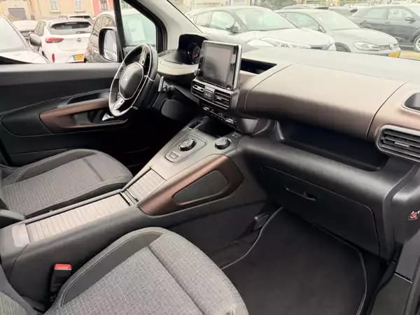 Peugeot Rifter 1.2 Puretech 130 GT EAT8 - Photo 2