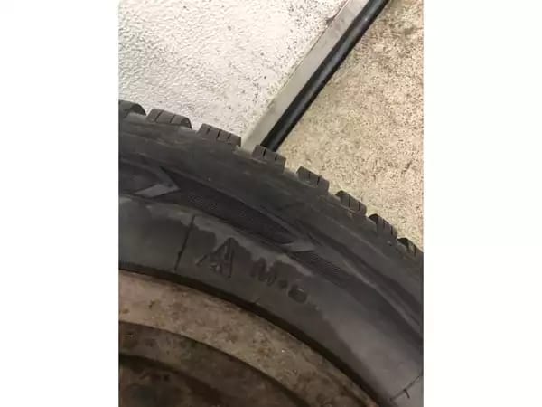 Jantes acier + Pneus hiver 16 205/55 R16 91H - Photo 3