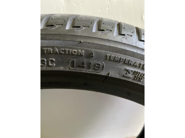 Pneus été 18 225/40 R18 92Y - Photo 2