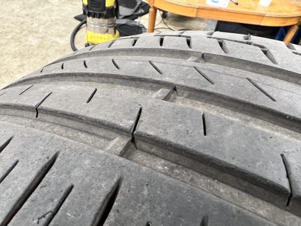 Pneus été 20 245/45 R20 - Photo 2