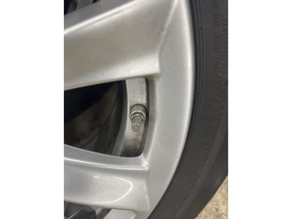 Jantes alu + Pneus hiver 17 225/55 R17 97H - Photo 2