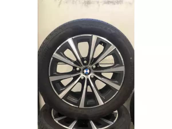 Jantes alu + Pneus hiver 17 225/50 R17 98Y - Photo 2