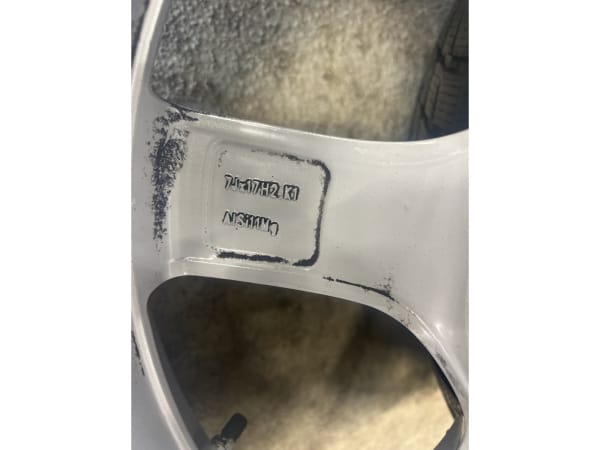 Jantes alu + Pneus hiver 17 215/55 R17 98V - Photo 3