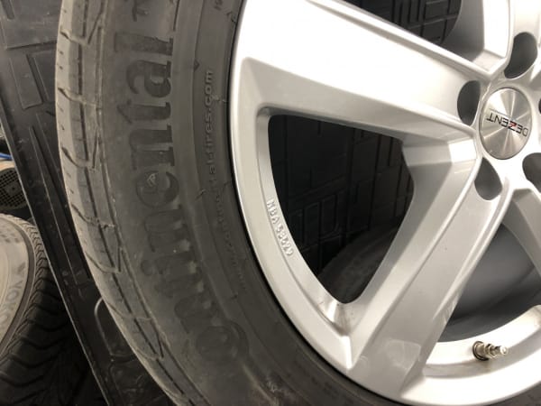 Jantes alu + Pneus hiver 18 225/55 R18 98V - Photo 2