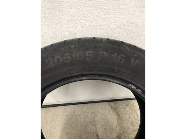 Pneus été 16 205/55 R16 91V - Photo 2