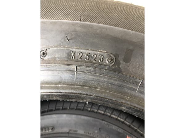 Pneus été 16 205/65 R16 95H - Photo 3