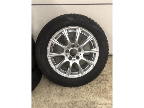 Jantes alu + Pneus hiver 16 205/60 R16 96H - Photo 2