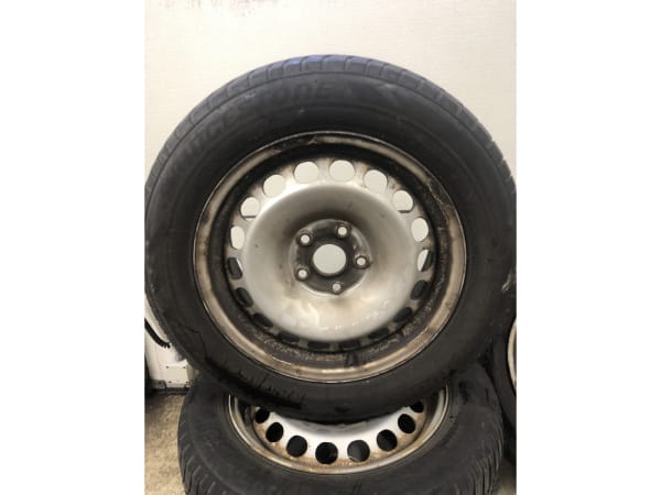 Jantes acier + Pneus hiver 16 205/60 R16 96H - Photo 2