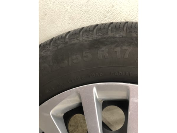 Jantes acier + Pneus hiver 17 225/55 R17 101V - Photo 3