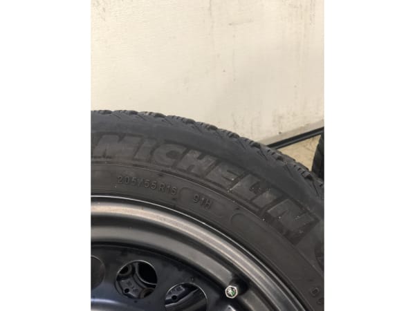 Jantes acier + Pneus hiver 16 205/55 R16 91H - Photo 3