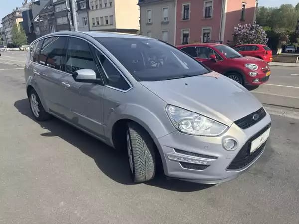 Ford S-Max 2.0 TDCI 163 Titanium - Photo 2