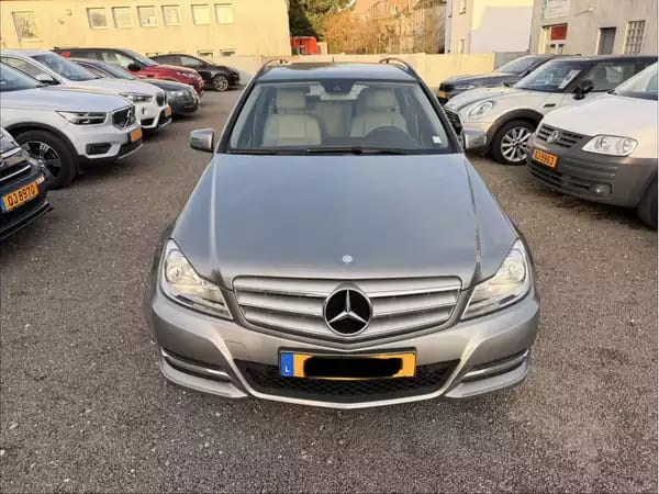 Mercedes-Benz C 180 cdi - Photo 2