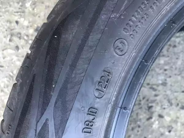 Pneus été 17 205/55 R17 91W - Photo 3
