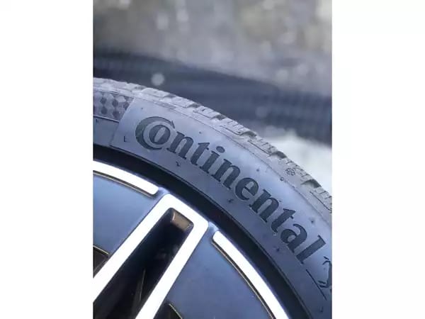 Jantes alu + Pneus hiver 18 245/40 R18 97V - Photo 3