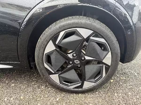 Renault Clio 6 NEW CLIO TECHNO FULL HYBRID E-TECH 160 - Photo 3