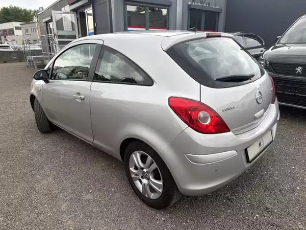 Opel Corsa 1.3 CDTI 95CV - Photo 3