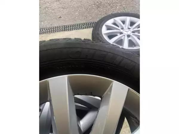 Jantes alu + Pneus hiver 16 205/55 R16 91H - Photo 2