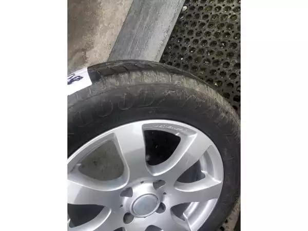 Jantes alu + Pneus hiver 15 195/60 R15 88H - Photo 2
