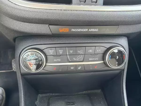 Ford Fiesta 1.0 ECOBOOST 125CV BM6 - Photo 3