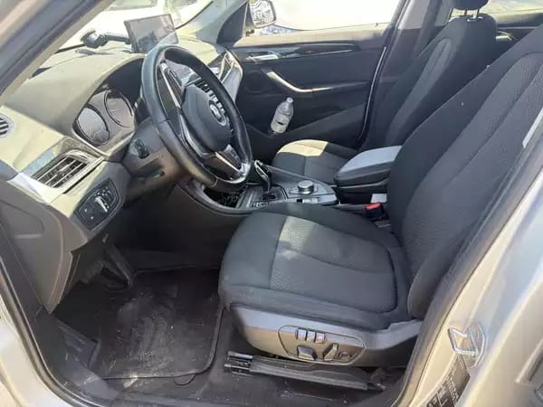 BMW X1 XDRIVE 20i AUTO - Photo 3