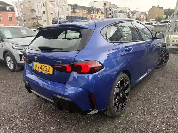 BMW 118 2.0DA PACK M 150CV AUTO - Photo 3