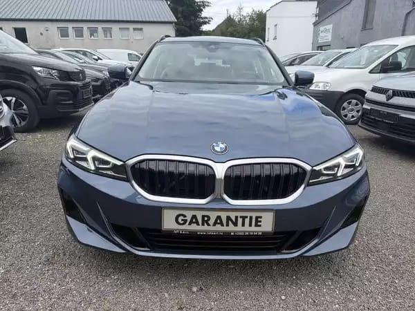 BMW 318 i BREAK AUTO 2.0 156CV BA8 - Photo 2