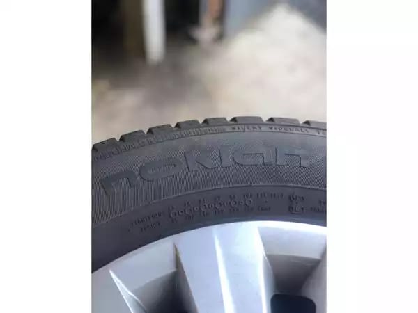 Jantes acier + Pneus hiver 15 195/65 R15 91T - Photo 2